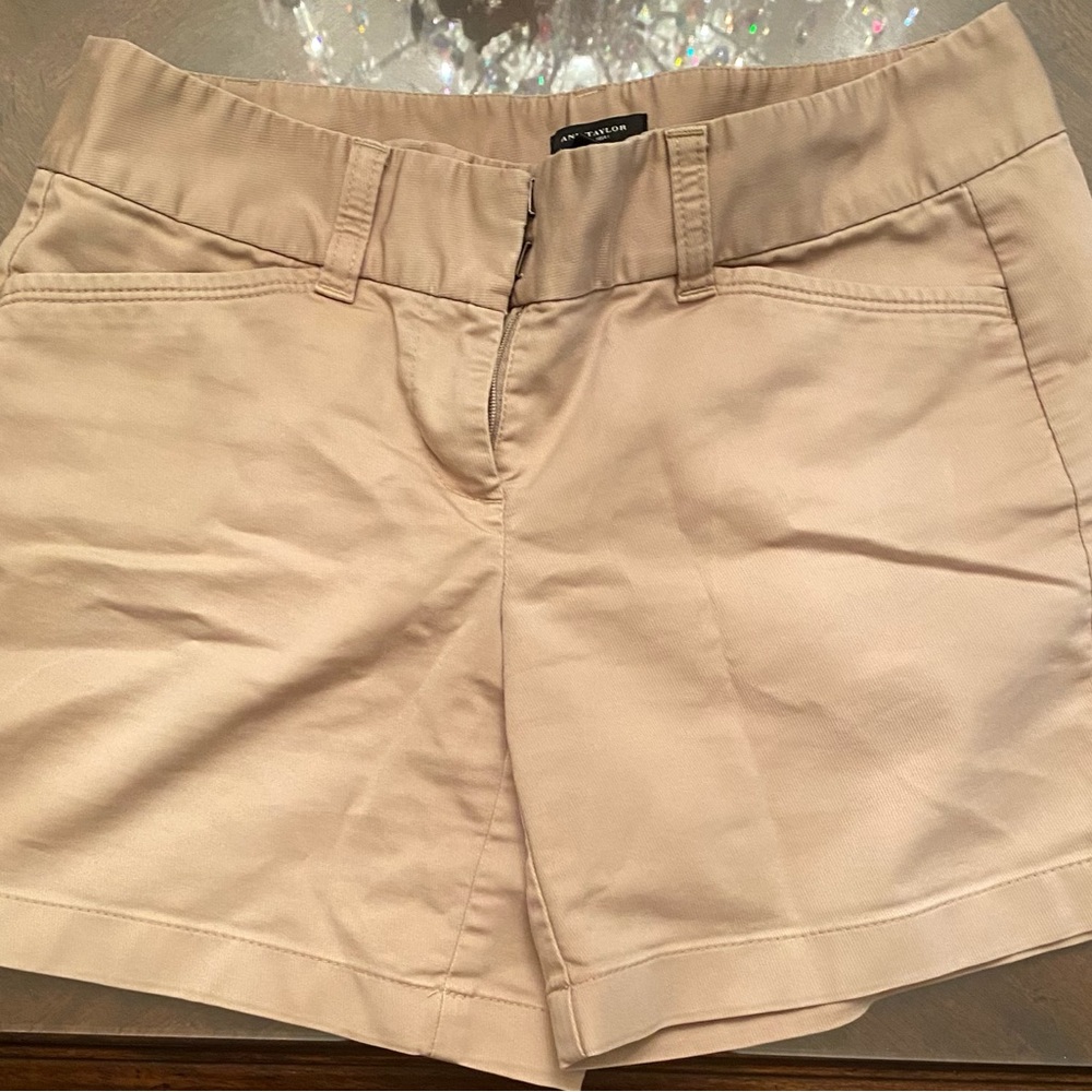 Ann Taylor women’s shorts